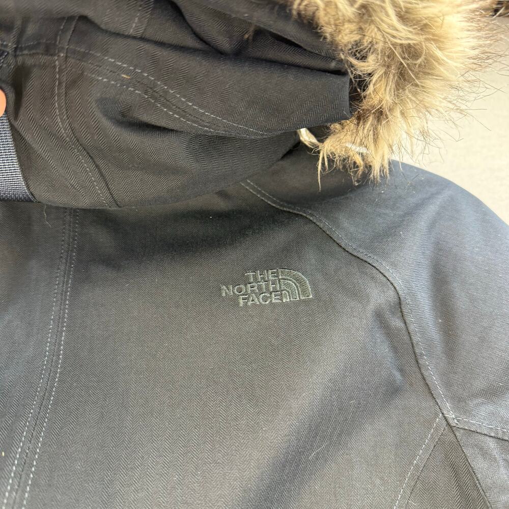 The North Face Winter Parka Women's XS Black Faux Fur Hood Goose Down Winter - Picture 14 of 16